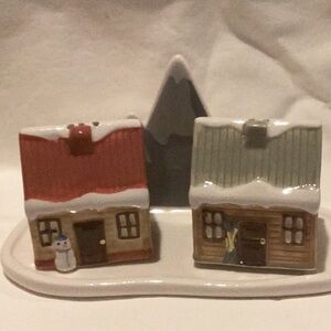 Winter Cabin Themed Salt & Pepper Shaker Set